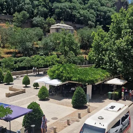 The Nasrid Palace From Your Bed ! Granada