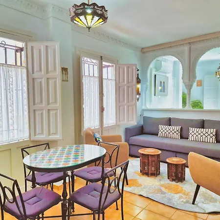 The Nasrid Palace From Your Bed ! Apartment