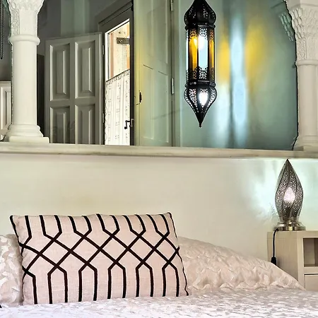 아파트 The Nasrid Palace From Your Bed ! *