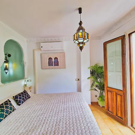 The Nasrid Palace From Your Bed ! * Granada