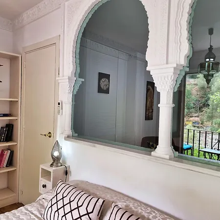 The Nasrid Palace From Your Bed ! Granada