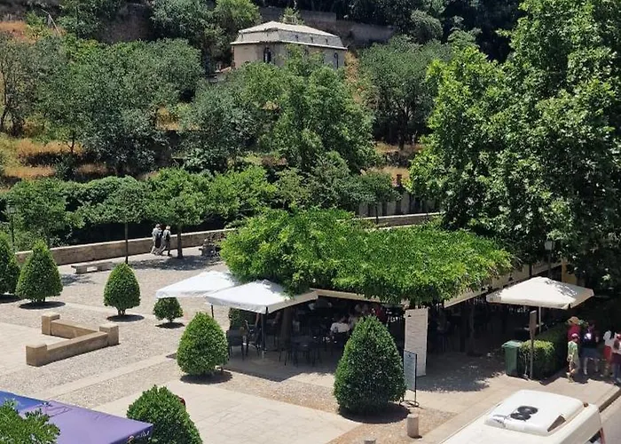 The Nasrid Palace From Your Bed ! Granada