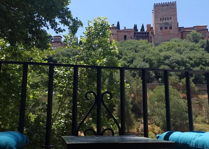 The Nasrid Palace From Your Bed !