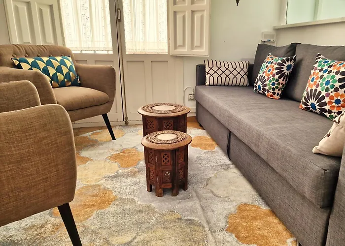 The Nasrid Palace From Your Bed !