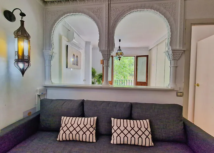 The Nasrid Palace From Your Bed !